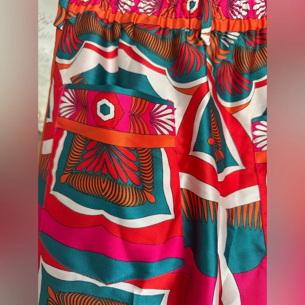 Zara Geometric Cropped Pants | Vibrant Resort Print Trousers | Euro Summer